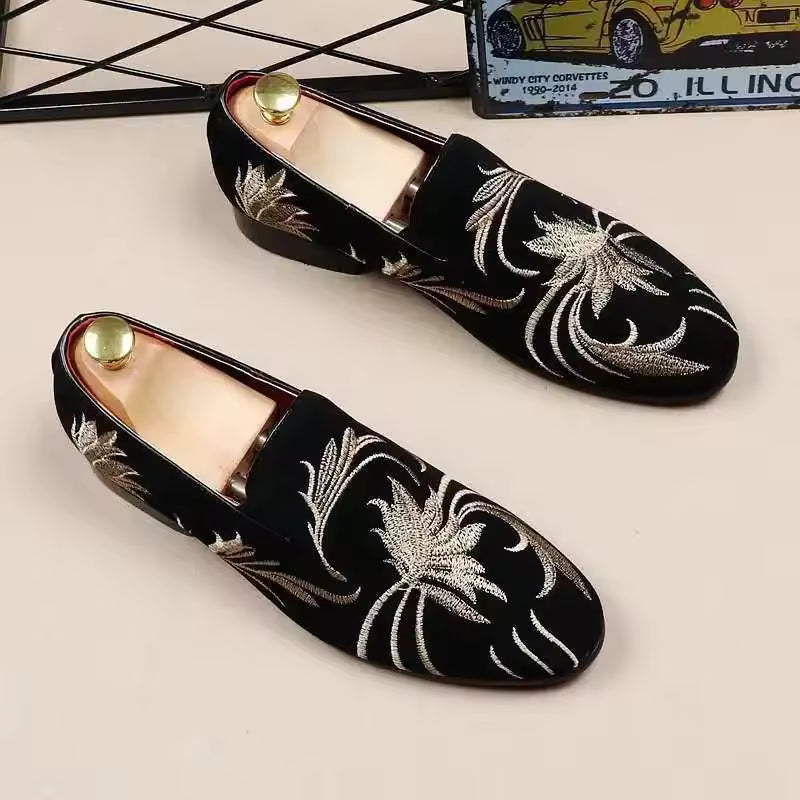 Men Suede Leather Shoes Designer Embroidery